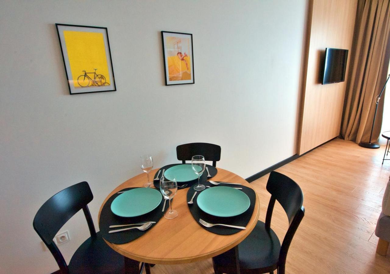Bk Aparthotel Praga - National Stadium - Comfortable Apartment For 4 People Βαρσοβία Εξωτερικό φωτογραφία