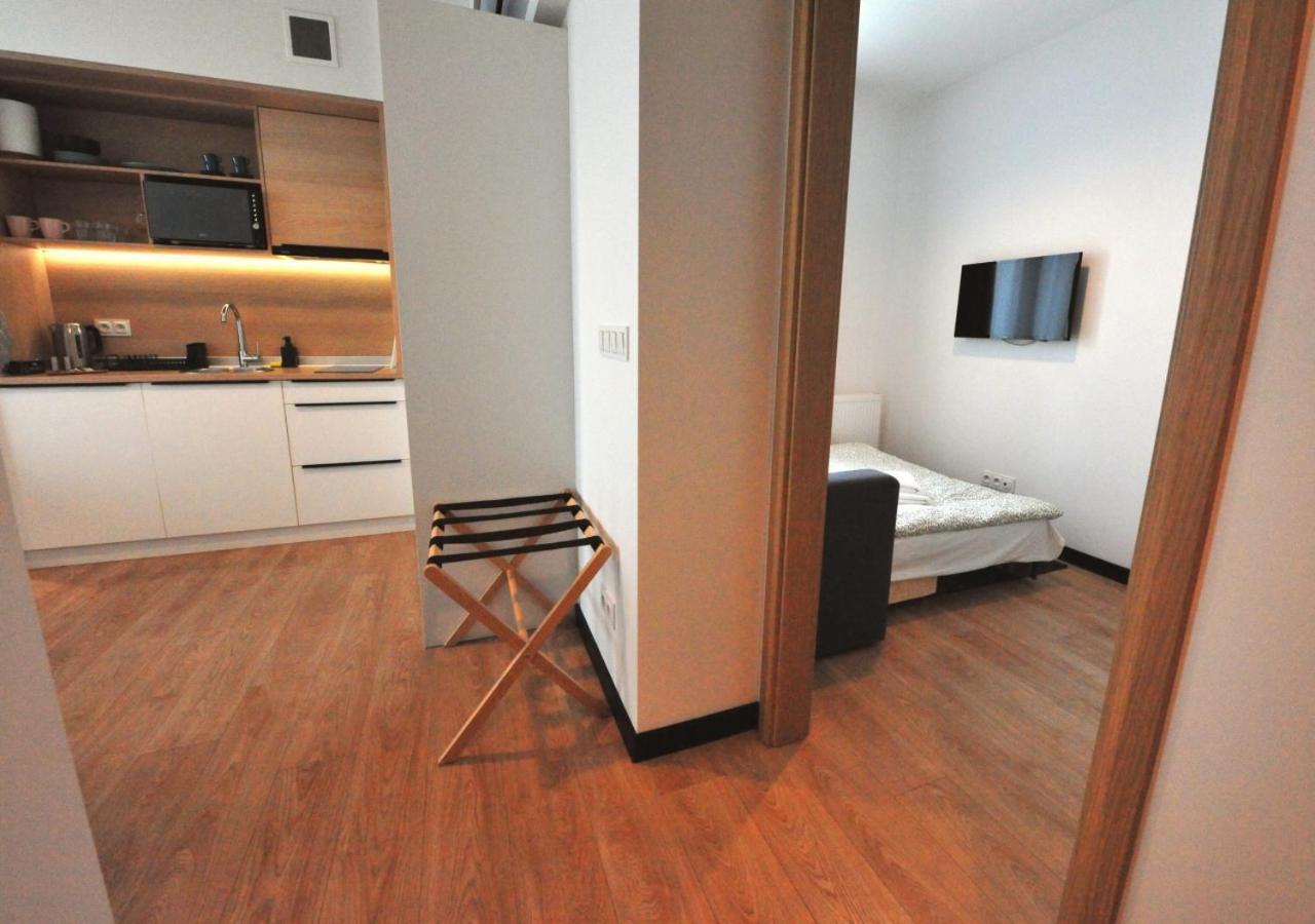 Bk Aparthotel Praga - National Stadium - Comfortable Apartment For 4 People Βαρσοβία Εξωτερικό φωτογραφία